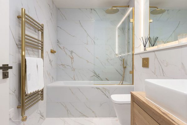 5.-Bathroom-2